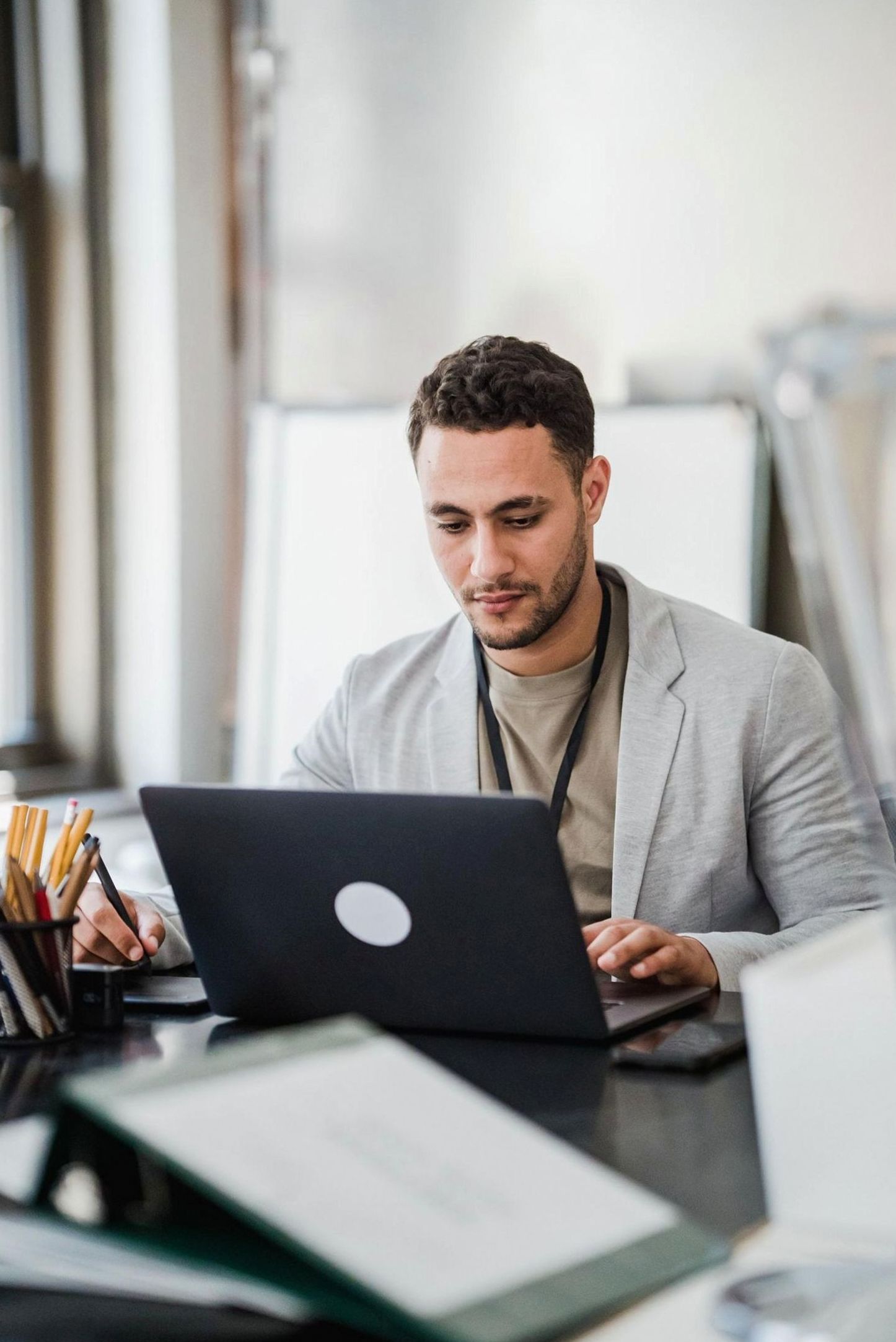 Entrepreneur working in Melbourne office